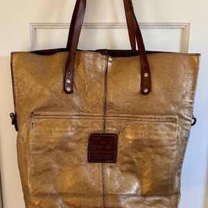 Campomaggi Gold Leather Tote